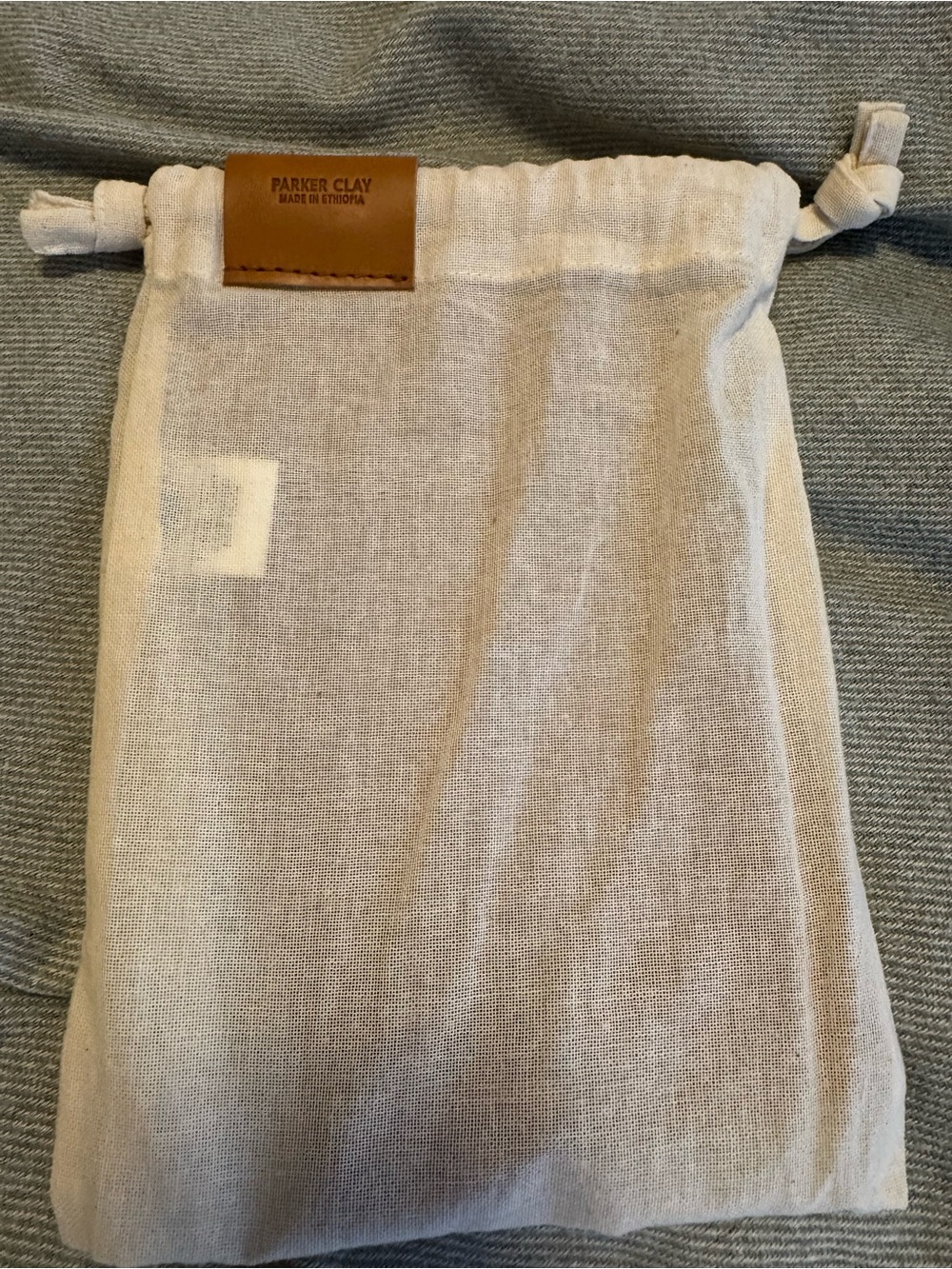 Parker Clay tan leather envelope clutch with drawstring bag - Picture 5 of 5